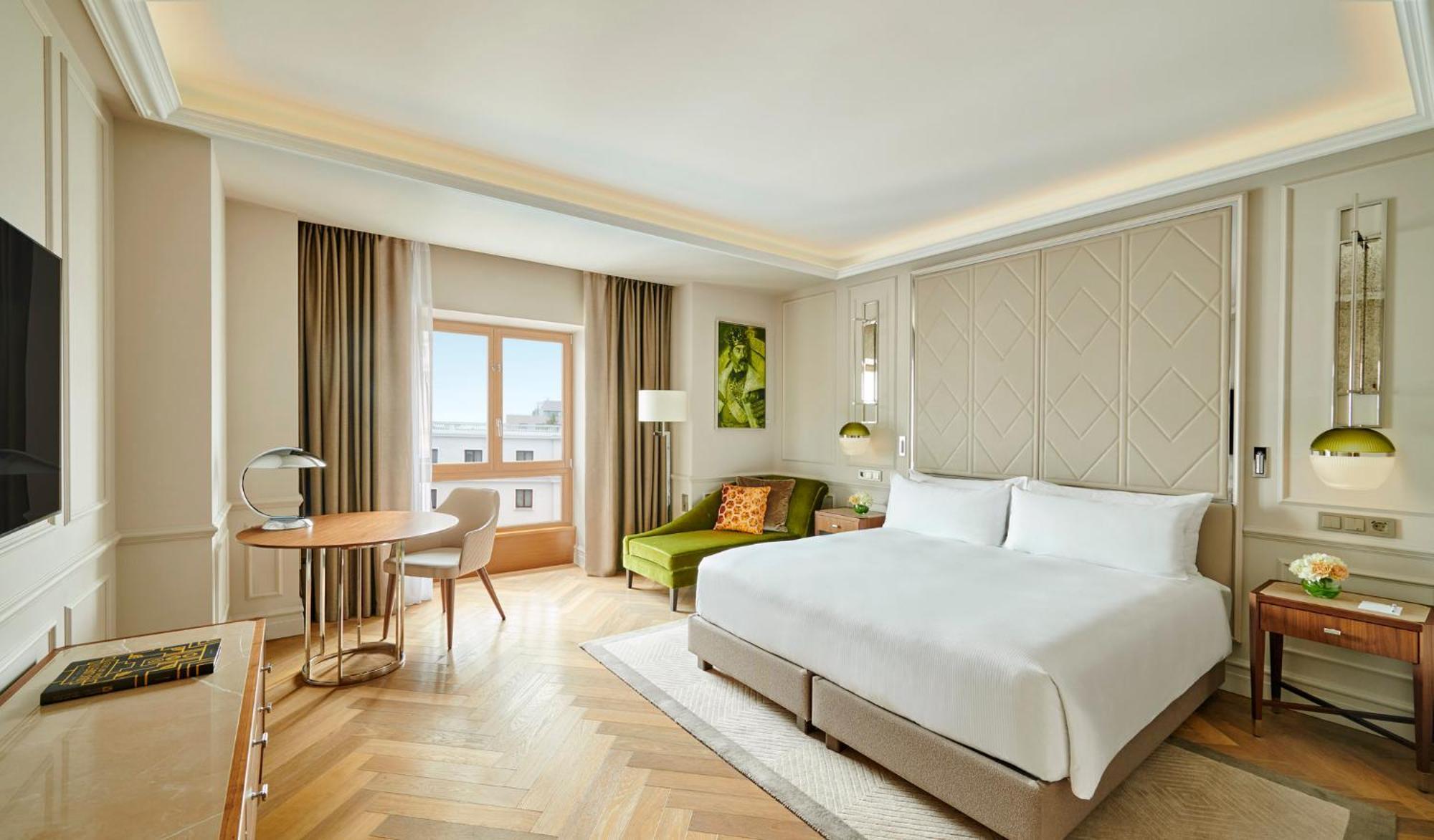 Premium King Room,1706783417:JPEG